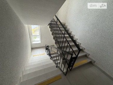 Продаж 2к квартири 80.4 кв. м на вул. Залізнична 9Л • ID 35023213