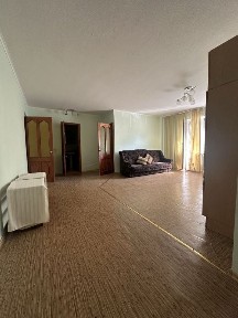 Продаж 3-кімнатної квартири 65 м², Панікахи вул.