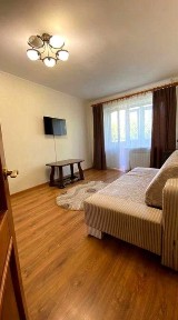 Продаж 1-кімнатної квартири 30 м², Богдана Хмельницького просп., 3