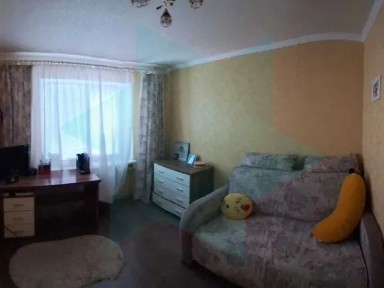 Продаж 3-кімнатної квартири 64 м², Миру просп.