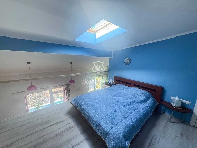 Продаж 2-кімнатної квартири 51.4 м², Тополева, 4