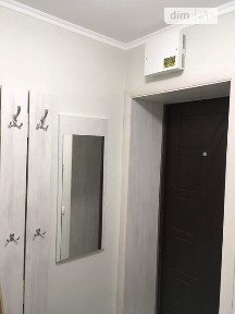 Волинська вулиця, мікрорайон Чоколівка, район Солом'янський, Київ, метро Берестейська, вул. Волинська 2 35023321