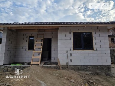 Продаж 1 поверхового будинку з ділянкою на 2.6 сотки, 78 кв. м, 3 кімнати, на 2-й пров. Новоселівський • ID 35023732