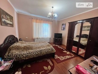 Продаж 2 поверхового будинку з ділянкою на 50 соток, 157.1 кв. м, 5 кімнат, на вул. Іштвана • ID 35023466