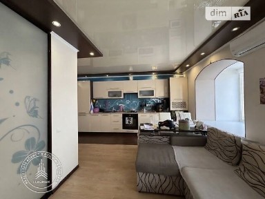 Довготривала оренда 2к квартири на вул. Миколаївська 9 • ID 35023846