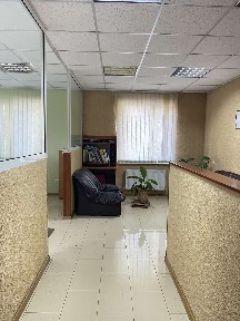 Продаж комерційного приміщення Київ. Святошинський район Берковець