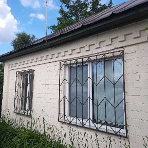Продається доглянутий будинок в с. Білики поруч з м. Остер. Власник, торг.