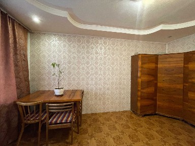 Продам 1 к. квартиру, вул. Котельникова, 7, с. м. Святошин