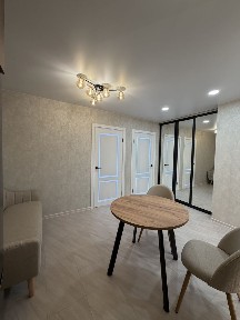 Продам 2-кімнатну квартиру в ЖК Атлант на Симона Петлюри, 28