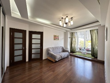 Оренда 2 кімнатна квартира, метро Палац Україна, вул. Велика Васильківська 114, Центр