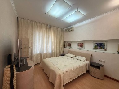 Дмитрівська 69 Оренда 3К Квартири + Паркомісце Центр Цирк