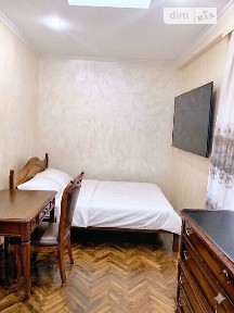 Здам подобово 3к квартиру на вул. Володимира Великого князя 14, кв. 53 • ID 35024219