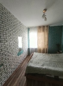 Продам 3 кімнатну квартиру. Таїрова. Проспект Небесної Сотні, кут Глушко. Будинок. цегляний. Загальна 64 м2. Кімнати окремі. Квартира не кутова. ГАЗ.