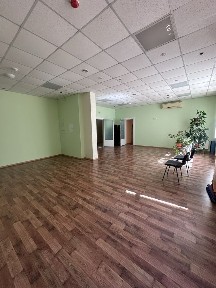 Сдам комерцию в Центре - офис, зал, обучающий центр. есть укрытие и своё паркоместо в подземном паркинге