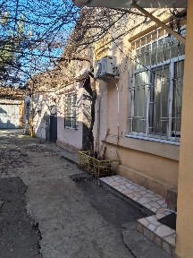 Сдам небольшой домик на 7 ст. Фонтана. Можно строителям.