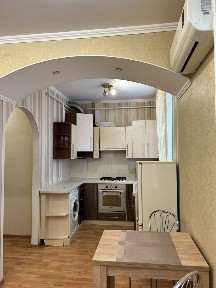 Посуточная аренда квартиры. Центр. Театральная.