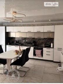 Продаж 2 поверхового будинку з ділянкою на 5 соток, 97.2 кв. м, 4 кімнати, на вул. Грушева 6 • ID 35024272
