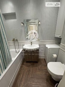 Продаж 3к квартири 71 кв. м на вул. Олеся Гончара 82 • ID 35026925
