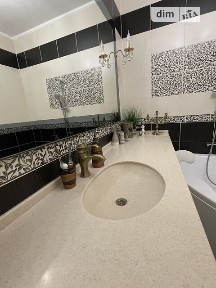 Продаж 2к квартири 80.1 кв. м на вул. Київська • ID 35025254