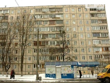 Продаж 2к квартири 27 кв. м на вул. Гната Юри 2 • ID 35025279