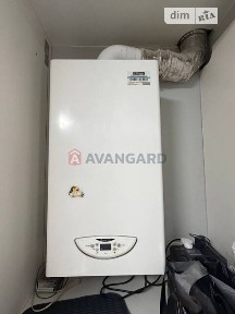 Продаж 2к квартири 62.2 кв. м на вул. Жулянська 2 • ID 35025187