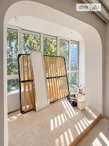 Продаж 3к квартири 92 кв. м на вул. Мінеральна 18 • ID 35024502