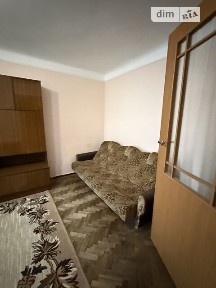 Продаж 1к квартири 32.8 кв. м на вул. Степана Бандери • ID 35024391