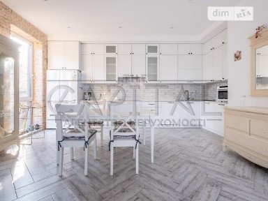 Продаж 2 поверхового будинку з ділянкою на 4 сотки, 105 кв. м, 3 кімнати, на вул. Сонячна • ID 35025311