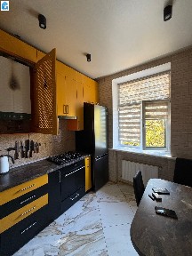 Здається 3-кімнатна квартира у центрі м. Суми з ремонтом