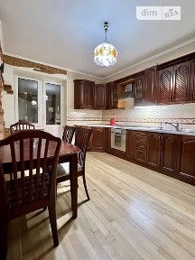 Продаж 3к квартири 107 кв. м на вул. Микільсько-Слобідська 4В • ID 35028860