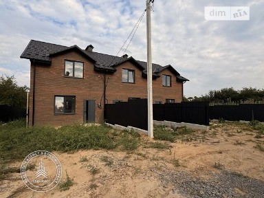 Продаж 2 поверхового таунхауса з ділянкою на 2 сотки, 85 кв. м, 3 кімнати, на вул. Паркова • ID 35029235