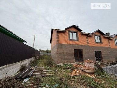 Продаж 2 поверхового таунхауса з ділянкою на 1.88 сотки, 90 кв. м, 3 кімнати, на вул. Затишна • ID 35029024