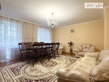 Продаж 3к квартири 73.4 кв. м на вул. Панаса Мирного 33 • ID 35029025