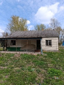 Продається нежитлове приміщення с. Коритниця Локачинський р-н Волинська обл.