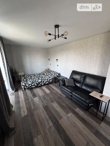 Продаж 2к квартири 50 кв. м на просп. Хмельницького Богдана 8Е • ID 35027169