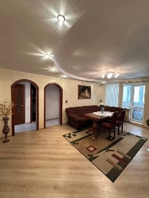 Продам 3-х комнатную свою квартиру