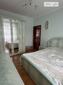 Продаж 3к квартири 75 кв. м на вул. Варшавська • ID 35031918