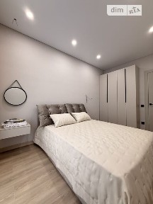 Продаж 1к квартири 33 кв. м на вул. Інститутська 5 • ID 35031926