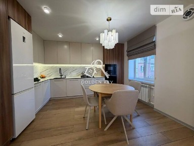 Продаж 5к квартири 97.6 кв. м на вул. Незалежності України 33 • ID 35031382