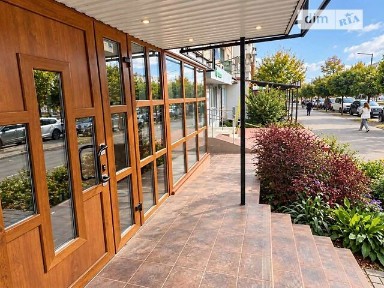 Здається комерційне приміщення на вул. Замостянська 8, площа 69 кв. м • ID 35032035
