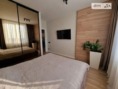 Продаж 1к квартири 52 кв. м на вул. Зарічна 1В • ID 35030935