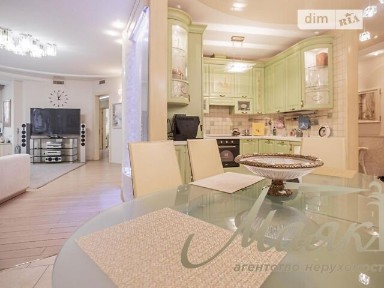 Продаж 4к квартири 160 кв. м на вул. Жилянська 59 • ID 35030576