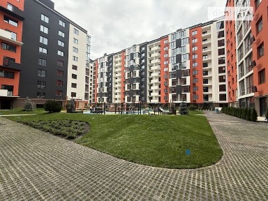 Продаж 2к квартири 61.7 кв. м на вул. Бандери Степана • ID 35030031