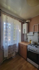 Продаж 1-кімнатної квартири 31 м², Богдана Хмельницького просп., 131