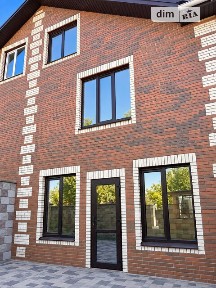Продаж 3 поверхового таунхауса з ділянкою на 1 сотку, 150 кв. м, 6 кімнат, на вул. Фастівська 19 • ID 35032234