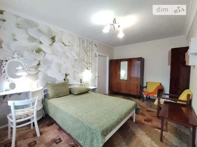 Довготривала оренда 2к квартири на вул. Героїв Космосу 1А • ID 35032670