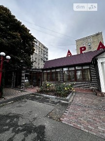 Продаж комерційного приміщення на вул. Гната Юри, площа 800 кв. м • ID 35030496