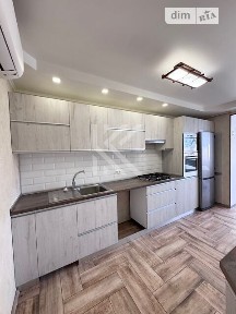Продаж 2к квартири 73.6 кв. м на вул. Миру 27 • ID 35033229