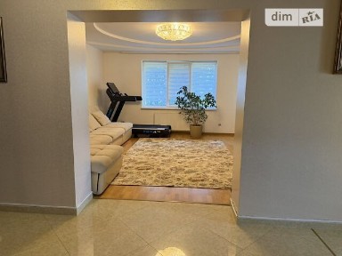 Продаж 3к квартири 120 кв. м на вул. Польова 53 • ID 35033213