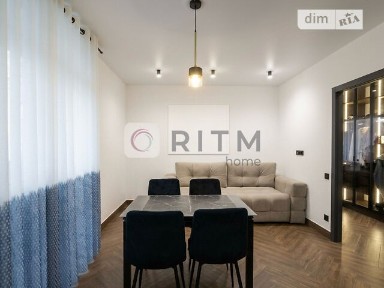 Продаж 1-кімнатної квартири з ремонтом у Шевченківському районі, вул. Малоголосківська.